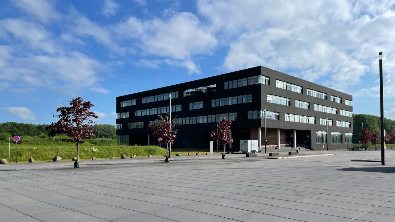 photo of the CITEC building 